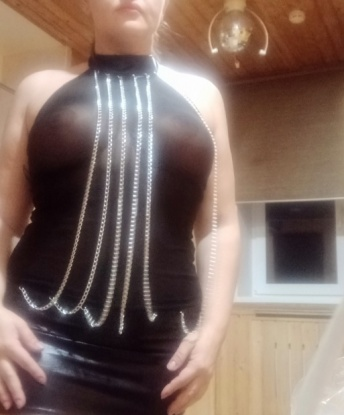 Я предлагаю широкий спектр услуг 💋, чтобы удовлетворить даже самые сокровенные желания. В моих руках ты почувствуешь настоящий рай 🔥. Я заботливая и внимательная, готова сделать твое пребывание со мной незабываемым. Посмотри на мои фото 📷, чтобы увидеть истинную красоту. Все мои клиенты остаются довольными и хотят вернуться ко мне снова и снова. Живу в Москве и с радостью встречусь с тобой в любое удобное для тебя время. Доверься мне и позволь мне погрузить тебя в мир наслаждения 🌟. Кристина